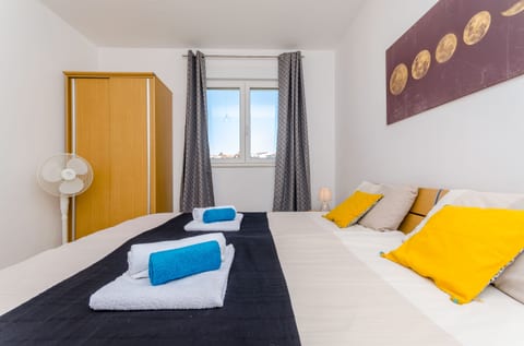 Apartment Mario - Unit 211000-16