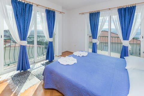 Apartments Mara - Unit 211082-16