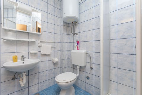 Apartments Mara - Unit 211083-16