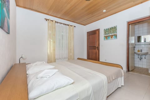 Apartments Mara - Unit 211085-16