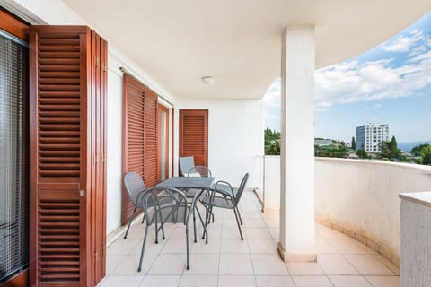 Apartments Mrs Brightside - Unit 211087-16