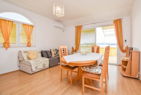 Apartments Dandelion - Unit 211095-16
