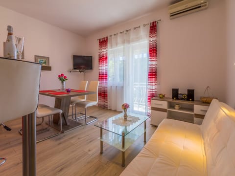 Apartment Blancas - Unit 211107-16