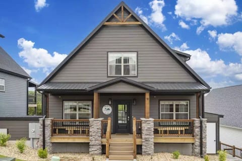 NEW Table Rock Lodge # CLOUD9