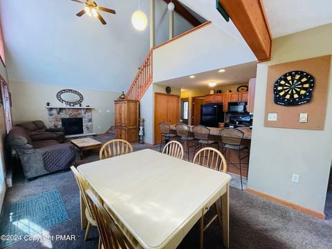 Great Pocono Rental Mountain Chalet