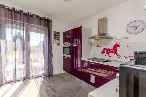 House Christine - Unit 211129-16
