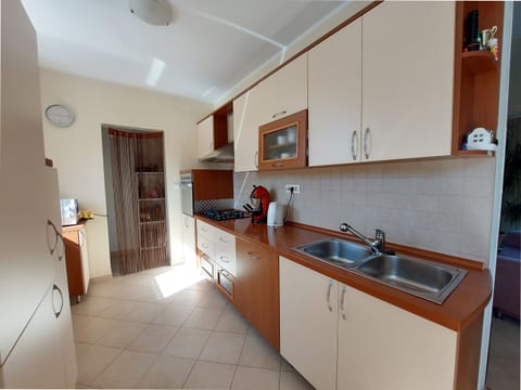 Apartment Niki - Unit 211209-16