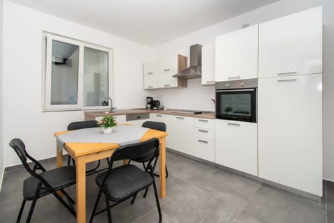 Apartment and Room Zoran - Unit 211211-16