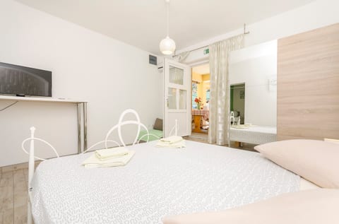 Apartments and Room Take it easy - Unit 211240-16