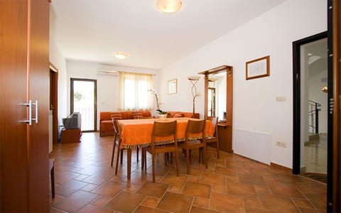 Apartments Natasa - Unit 211247-16