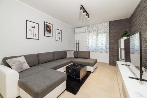 Apartment Slavko - Unit 211258-16
