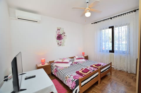 Rooms Tomc - Unit 211261-16