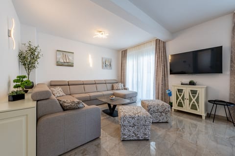 Villa Ursula - Unit 211322-16