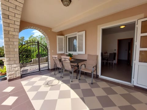 Apartment Sabrina - Unit 211290-16