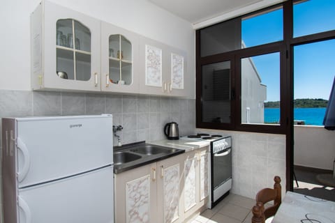 Apartments Goran near the beach - Unit 211319-16