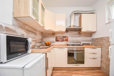 Apartment Rota - Unit 211326-16