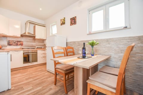 Apartment Rota - Unit 211326-16