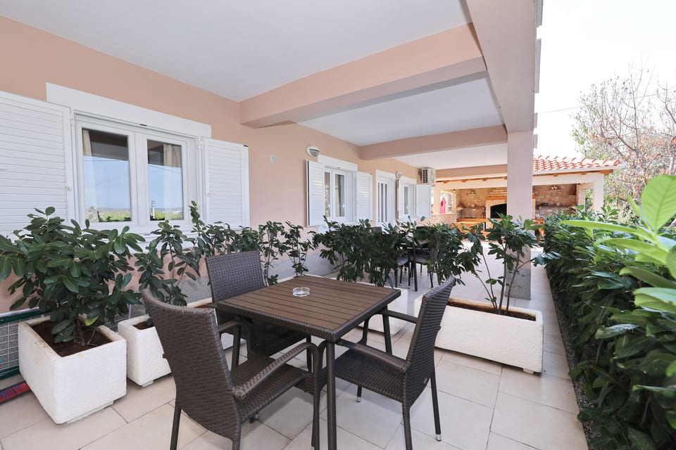 Apartments BoBo - Unit 211329-16
