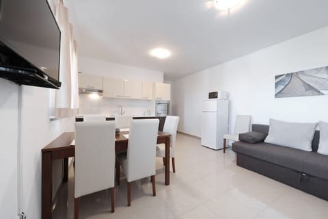 Apartments BoBo - Unit 211329-16