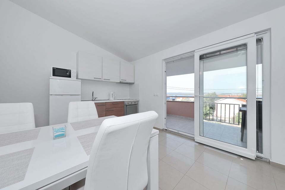 Apartments BoBo - Unit 211330-16