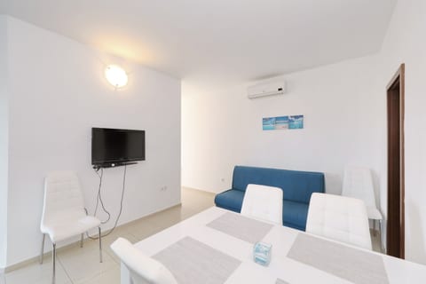 Apartments BoBo - Unit 211331-16