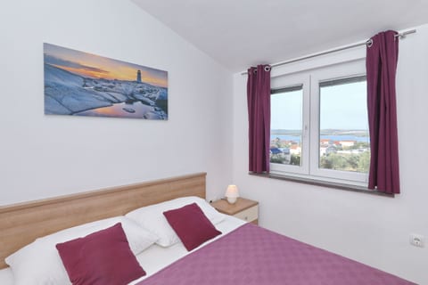 Apartments BoBo - Unit 211331-16