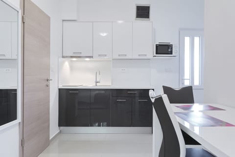 Apartments BoBo - Unit 211335-16