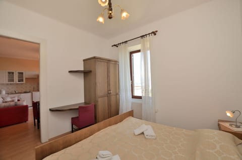Apartment Mirela - Unit 211328-16