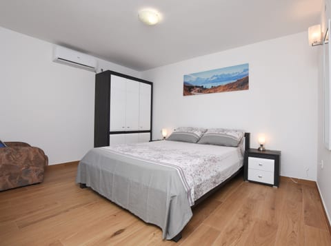 Apartments Mario - Unit 211374-16