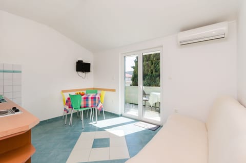 Apartments Ruzica M - Unit 211413-16