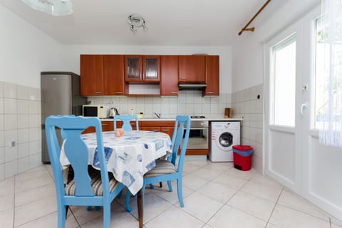 Apartments Slavica R - Unit 211438-16