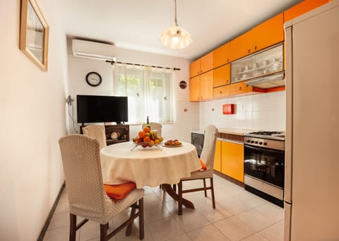 Apartment Tina - Unit 211461-16