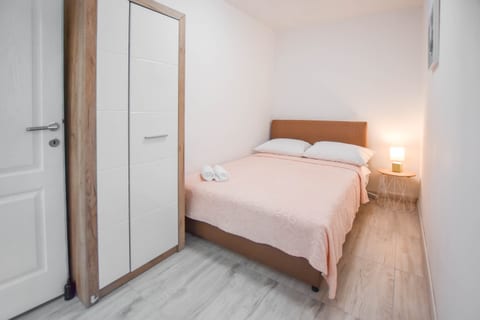 Apartments Toni - Unit 211530-16