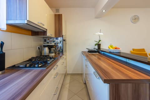 House Forest Paradise - Unit 211539-16