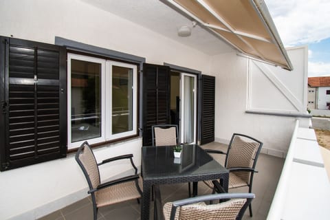 Apartments Krunoslava - Unit 211542-16