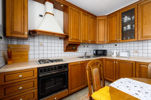 Apartment Paradiz - Unit 211610-16