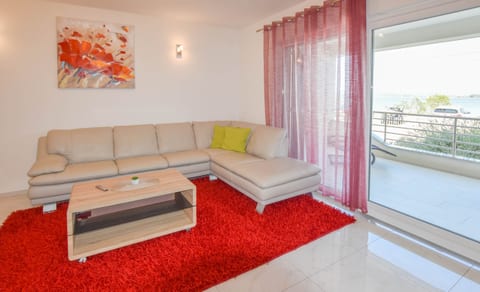 Apartment Ray of Sunshine - Unit 211670-16
