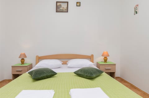 Apartment Roza - Unit 211693-16