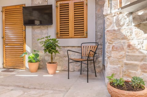 House Hidden Beauty - Unit 211778-16