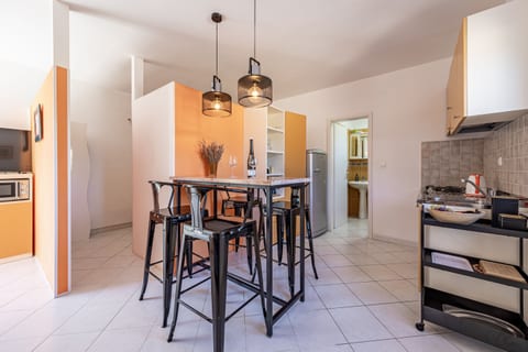 Apartments Perfect place - Unit 211708-16