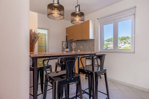 Apartments Perfect place - Unit 211708-16