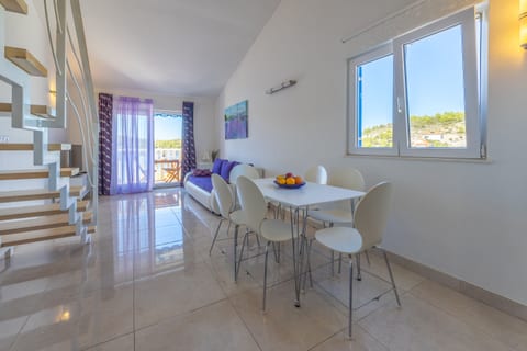 Apartments Perfect place - Unit 211711-16
