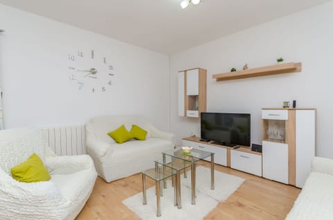 House Roko - Unit 211721-16