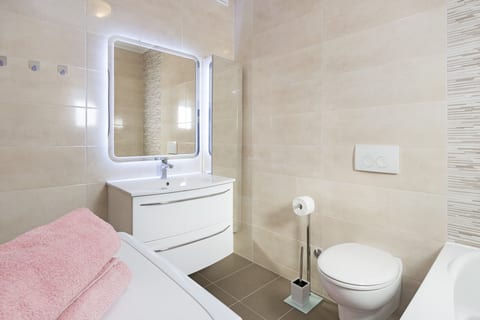 Apartments Marica - Unit 211734-16