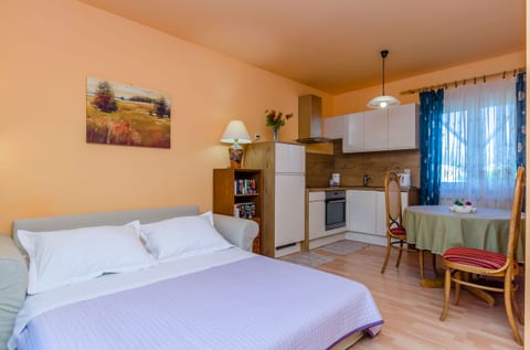 Apartment Benzon - Unit 211761-16
