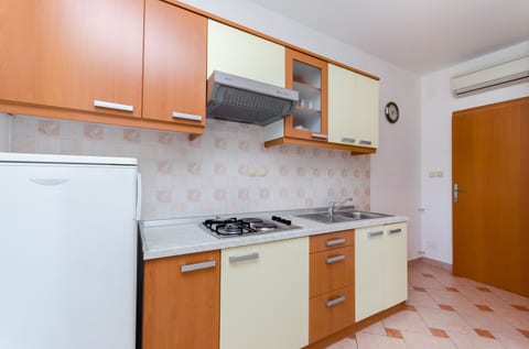 Apartments Josip  S - Unit 211805-16