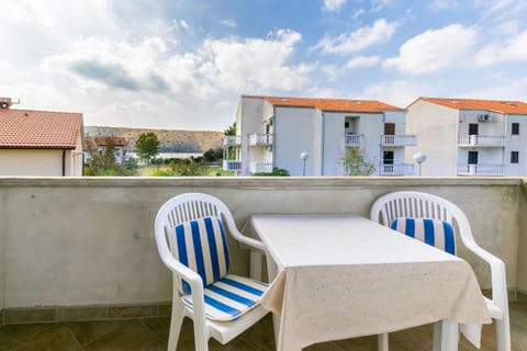 Apartments Josip  S - Unit 370335-13