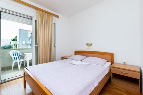 Apartments Josip  S - Unit 370335-13