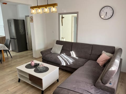 House Sea and river - Unit 211822-16