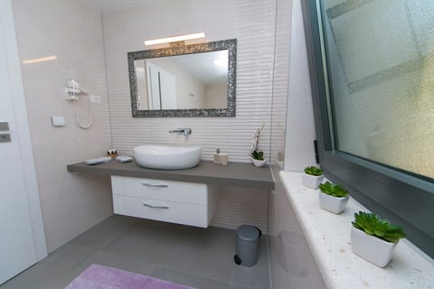 Apartments Villa Nadalina Deluxe - Unit 211857-16